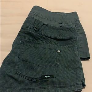 bundle of 2 shorts vans and jolt